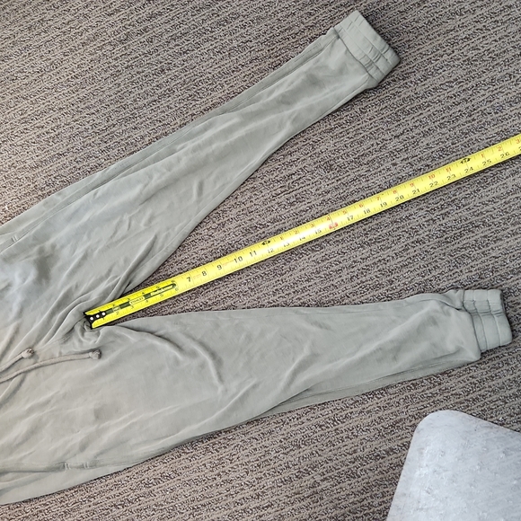 FP Movement Back Into It Joggers Size Medium - Picture 12 of 16